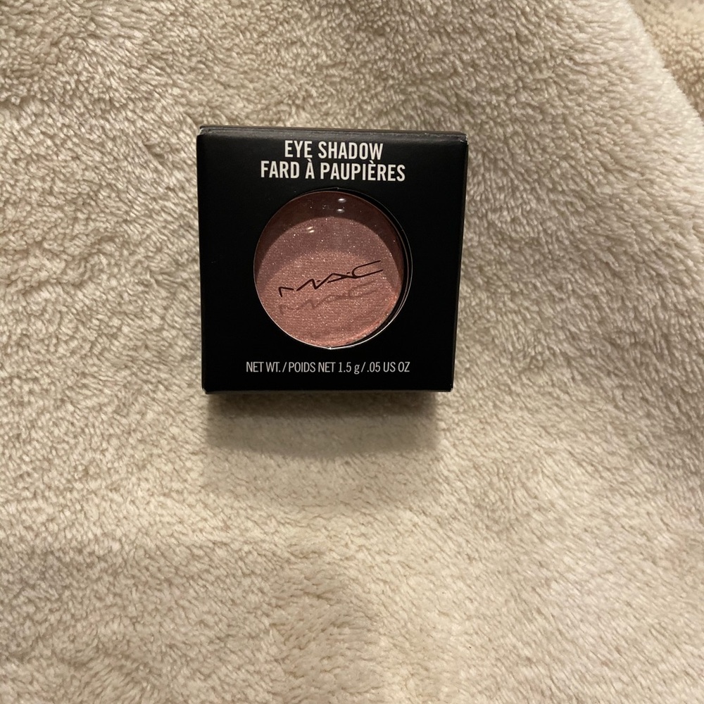 Mac Cosmetic Eye Shadow Sweet Lust Lustre